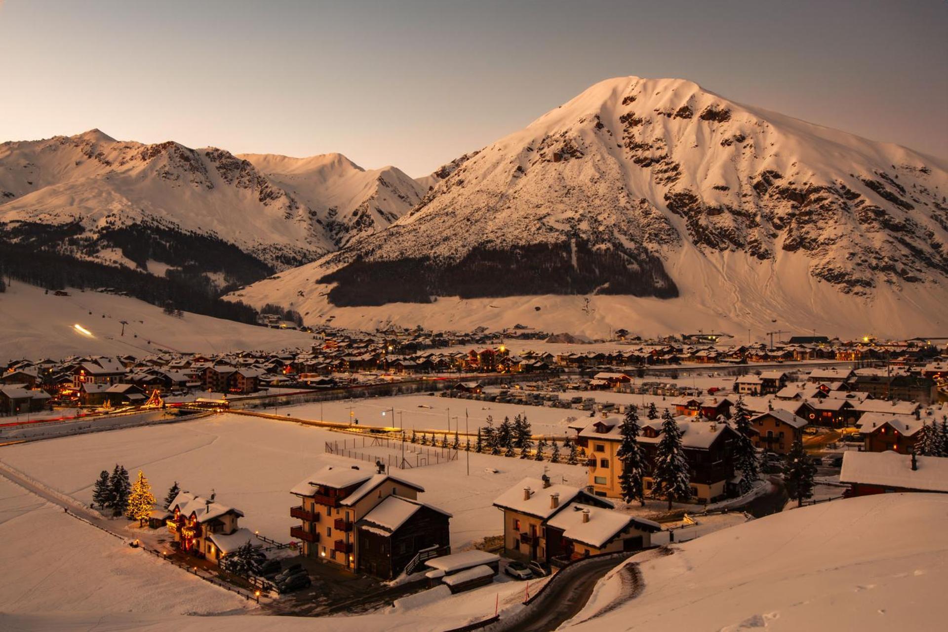 White Pine Lodge Livigno Exterior photo