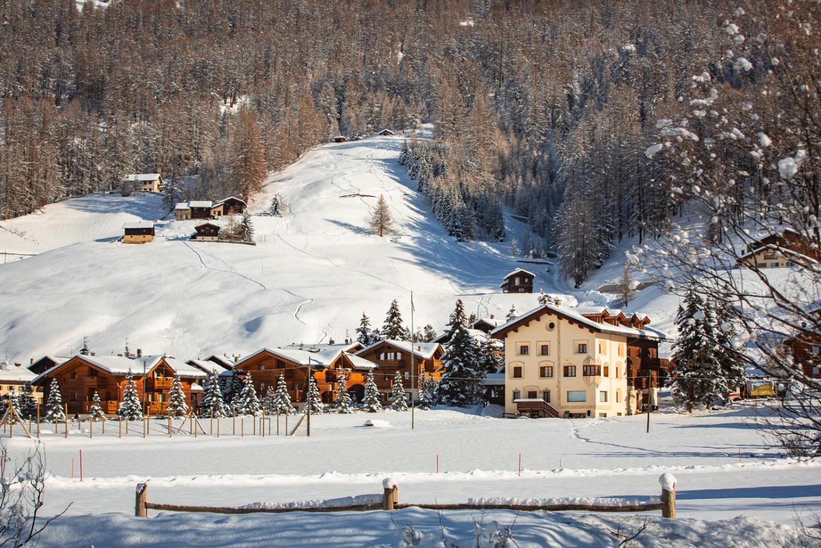 White Pine Lodge Livigno Exterior photo